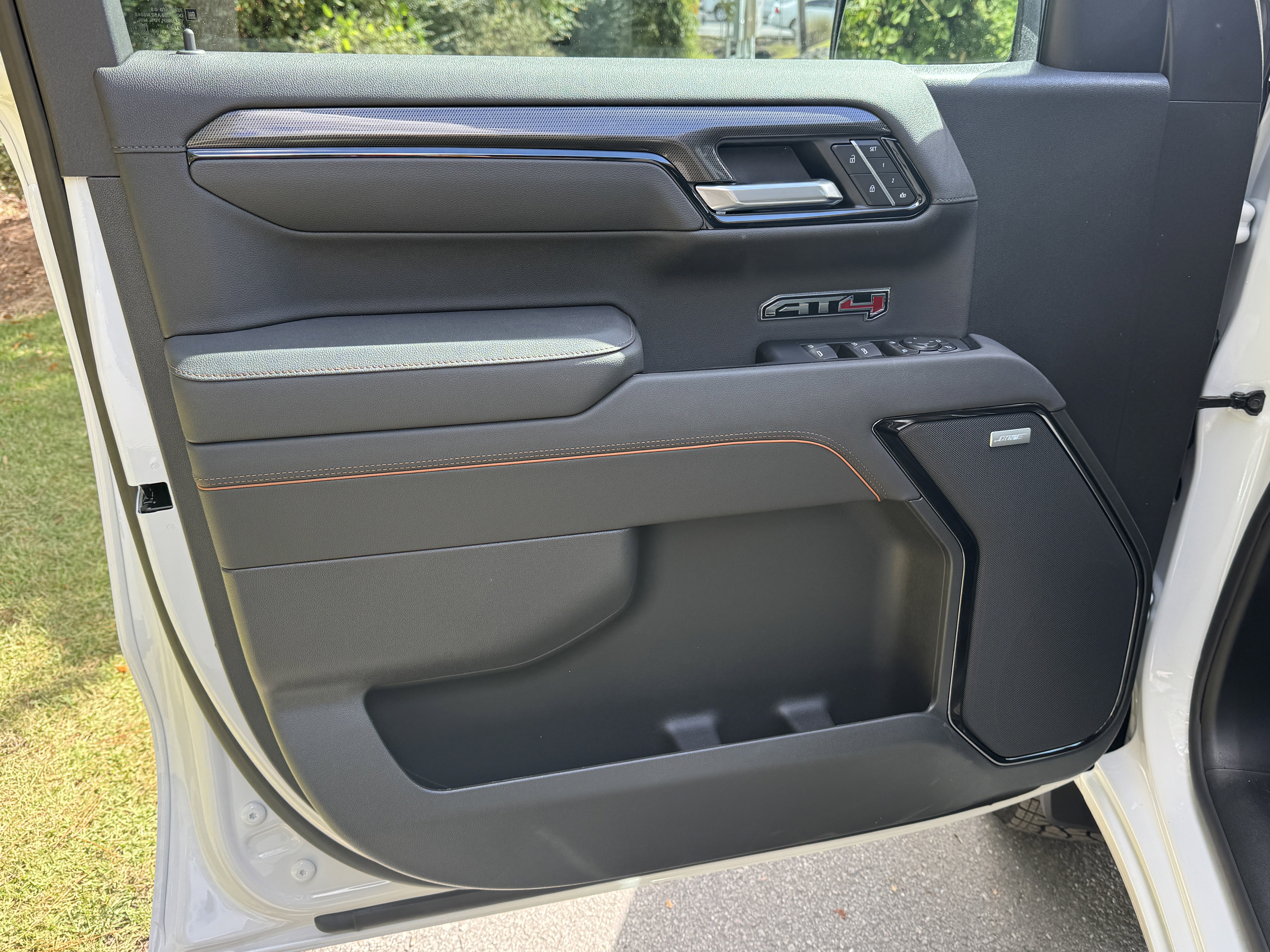 New 2026 GMC Sierra 1500 AT4 w/ Technology Package image 19