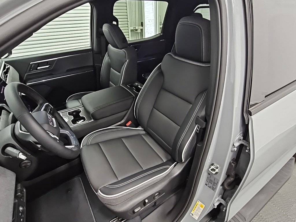 New 2026 GMC Sierra EV Elevation w/ Premium Package image 27