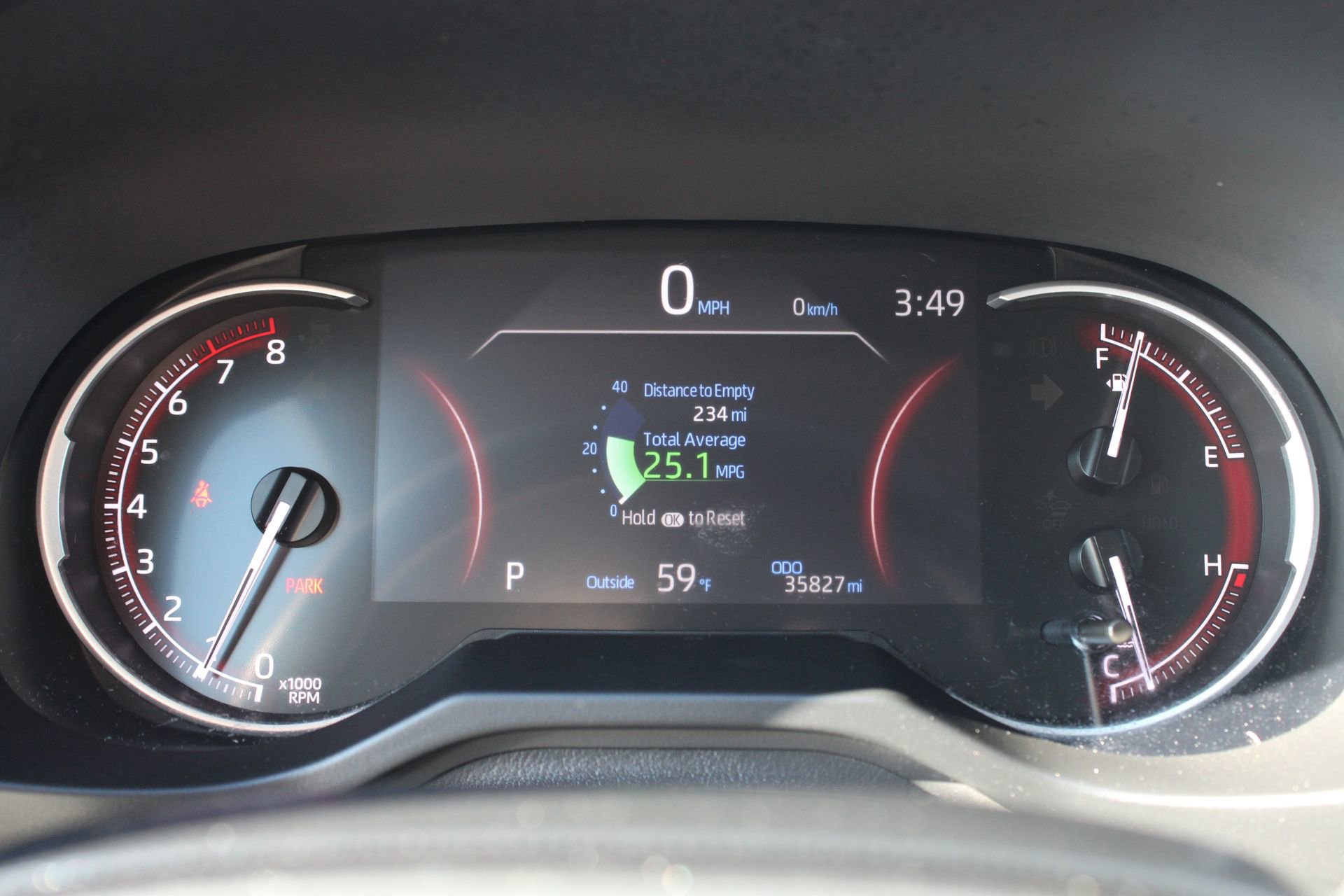 Used 2024 Toyota RAV4 LE image 33