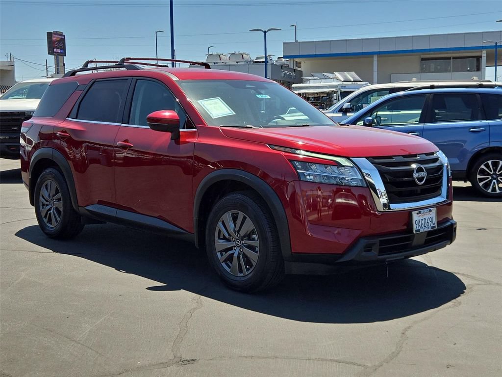 Used 2022 Nissan Pathfinder SV FWD image 27