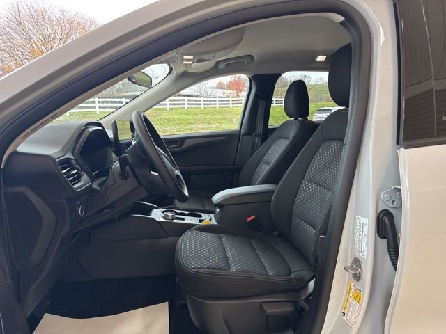 New 2026 Ford Escape Active w/ Tech Pack #1 AWD/4WD image 10