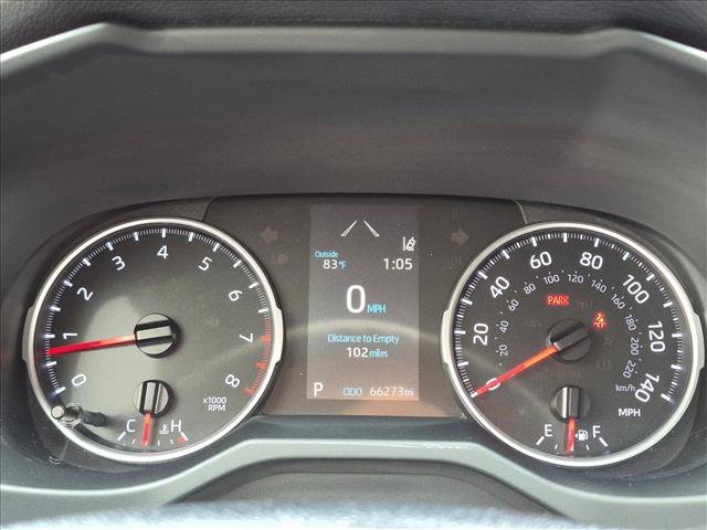 Used 2019 Toyota RAV4 LE FWD image 11