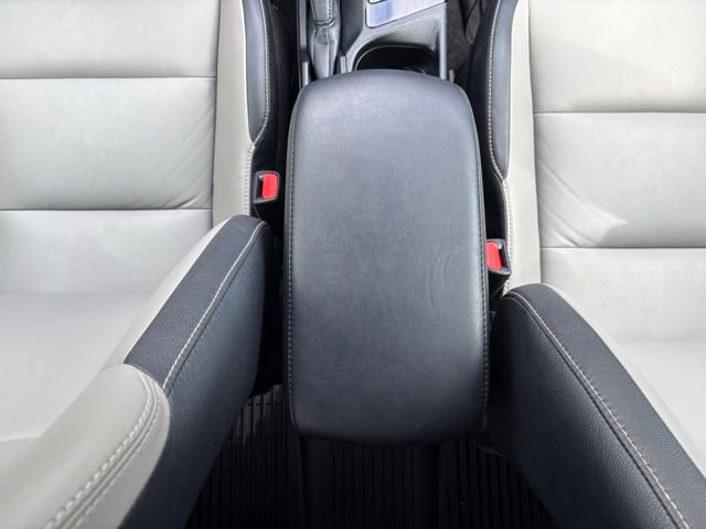 Used 2018 Toyota RAV4 Limited w/ Advanced Technology Package AWD/4WD image 18
