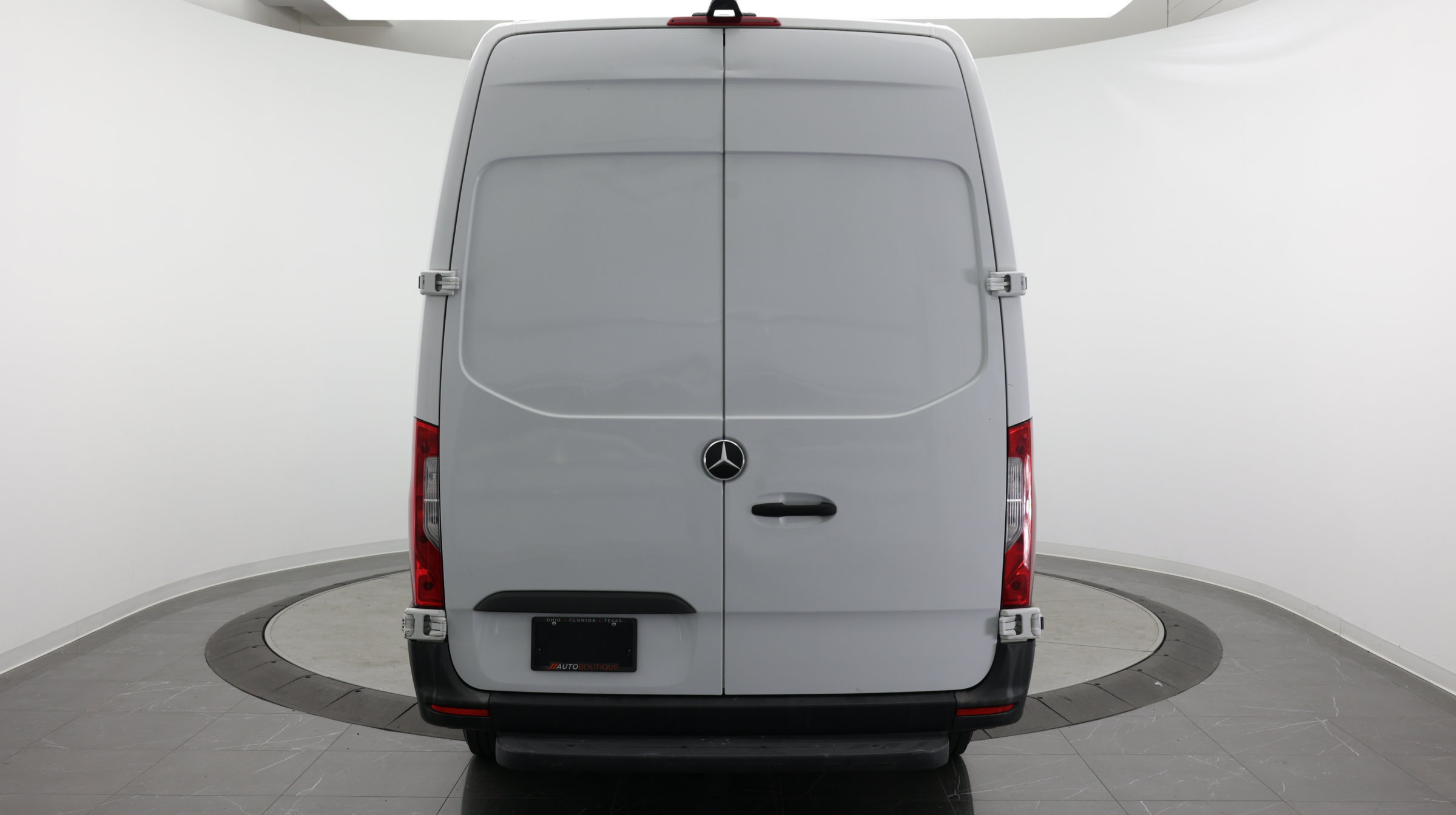 Used 2023 Mercedes-Benz Sprinter 2500 image 6