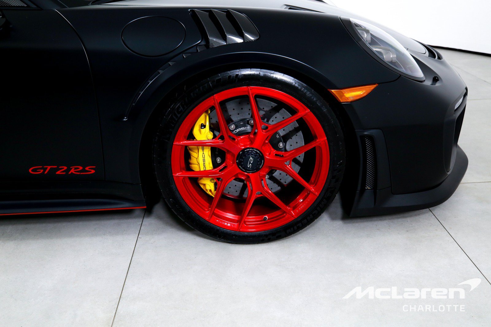 Used 2018 Porsche 911 GT2 RS RWD image 26