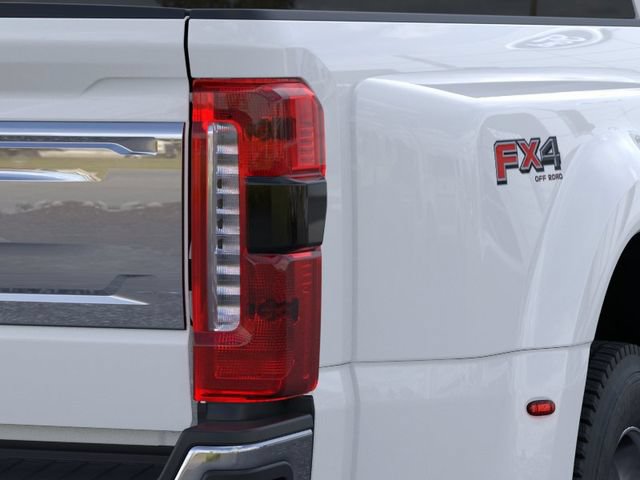 New 2026 Ford F450 King Ranch w/ Chrome Package AWD/4WD image 22