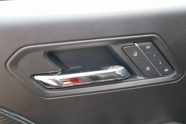 New 2025 GMC Canyon AT4 w/ Nightfall Edition image 21