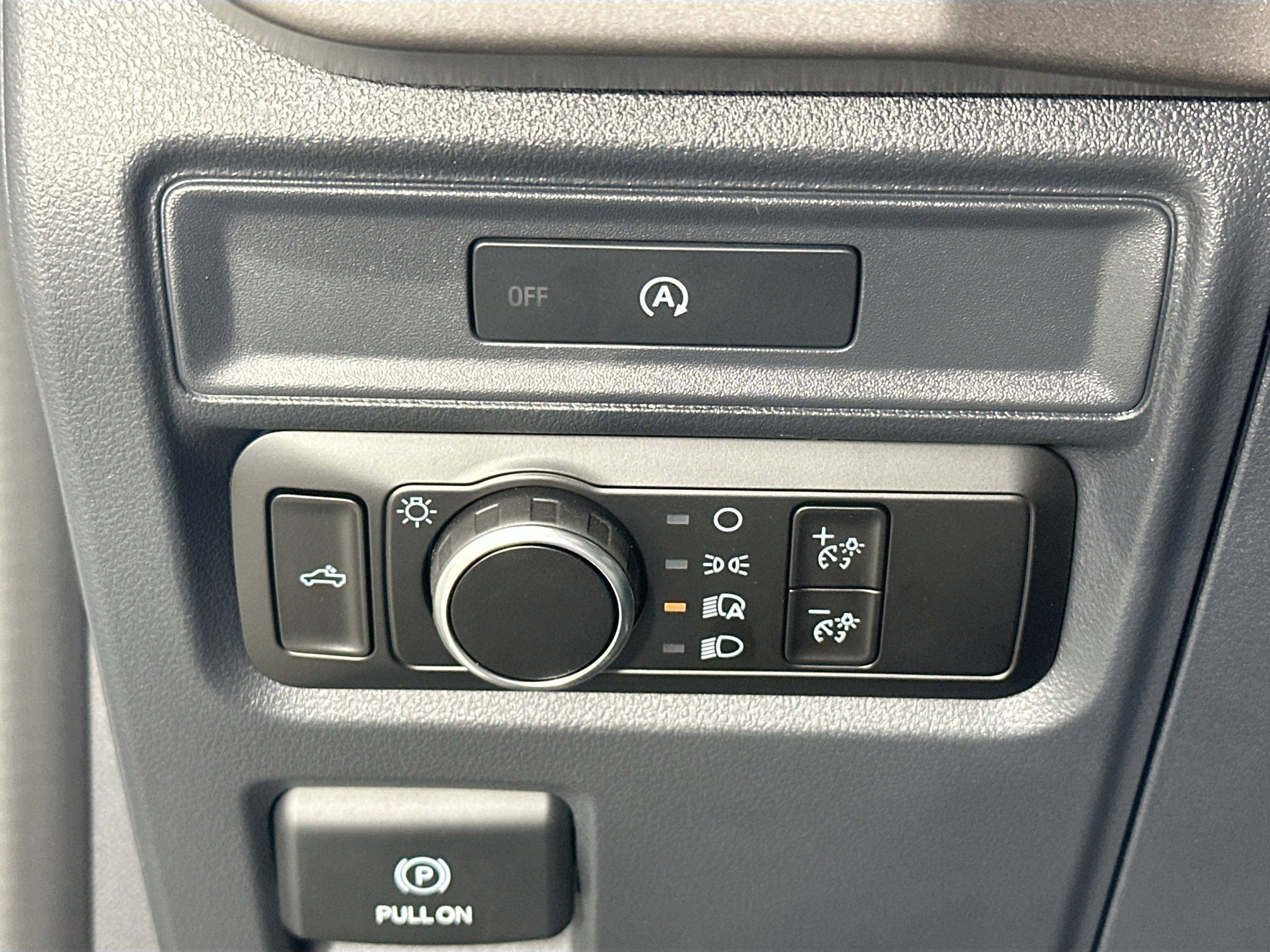 Used 2025 Ford F150 XL image 10