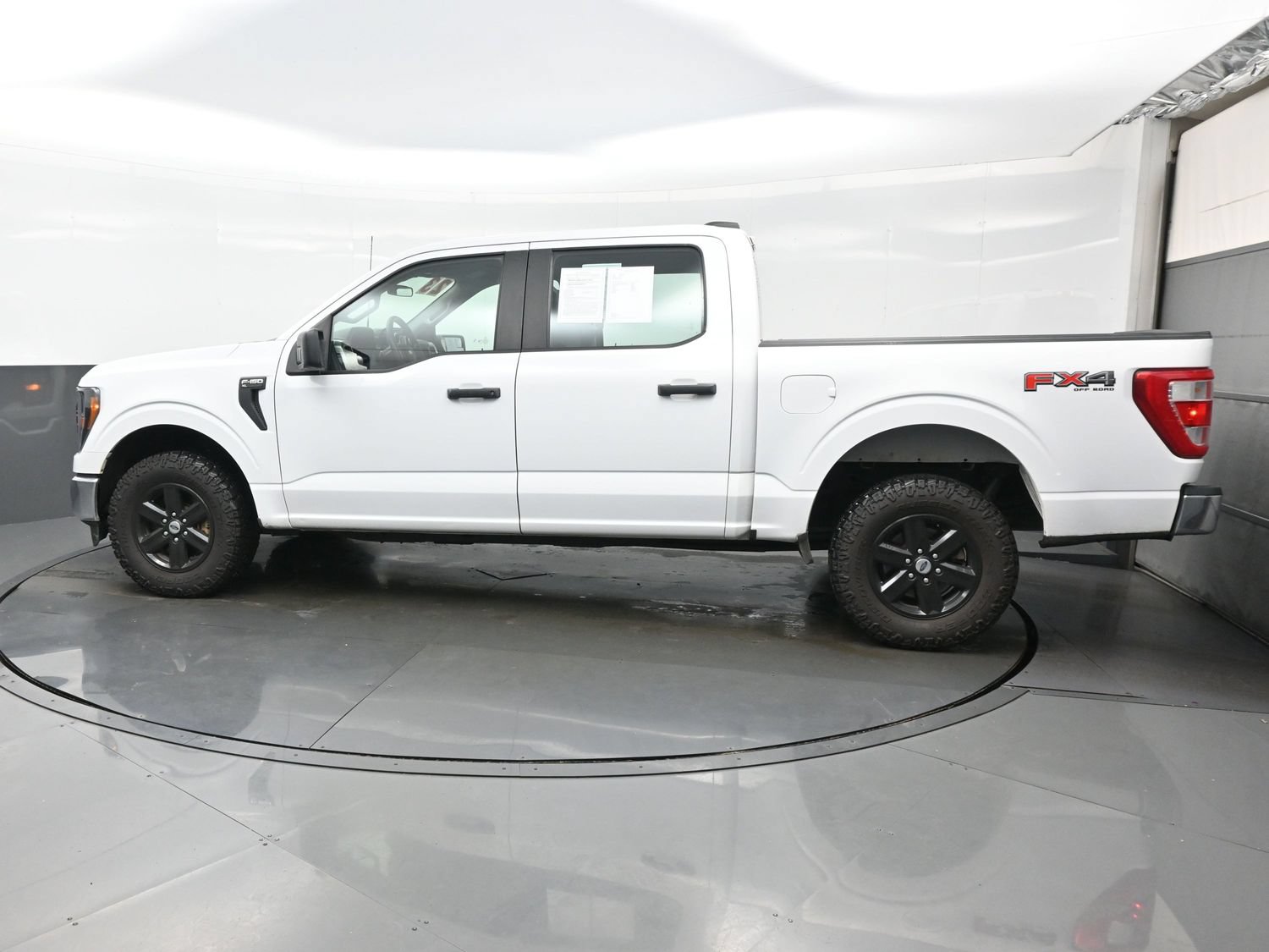 Used 2023 Ford F150 XL w/ Trailer Tow Package AWD/4WD image 3