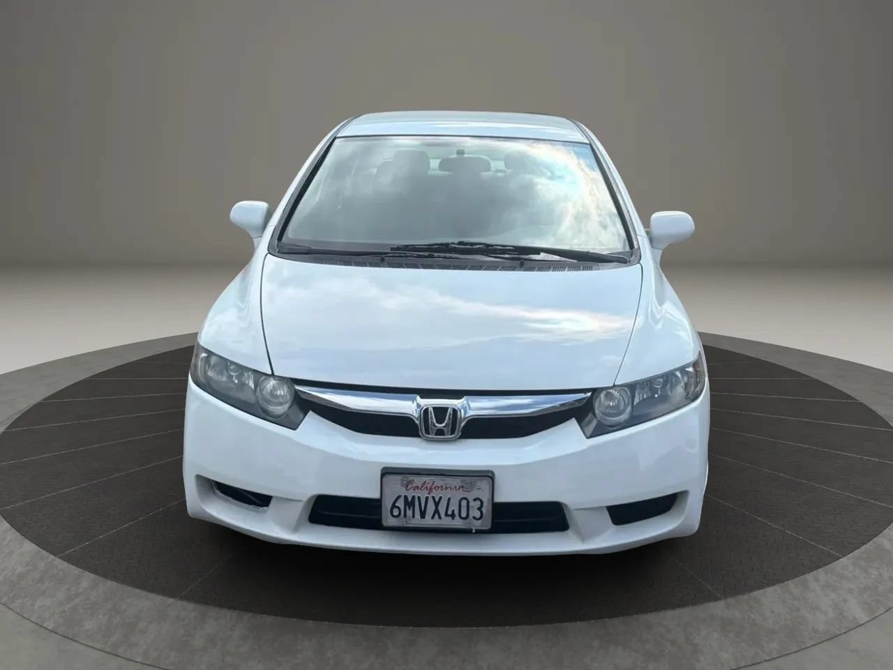 Used 2010 Honda Civic LX image 2