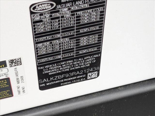 New 2024 Land Rover Range Rover SV image 19