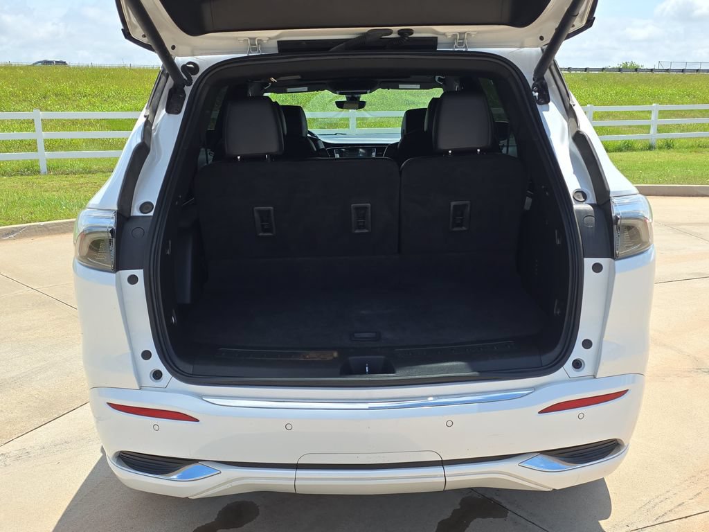 Used 2024 Buick Enclave Avenir w/ Trailering Package, 5000 lbs. FWD image 13