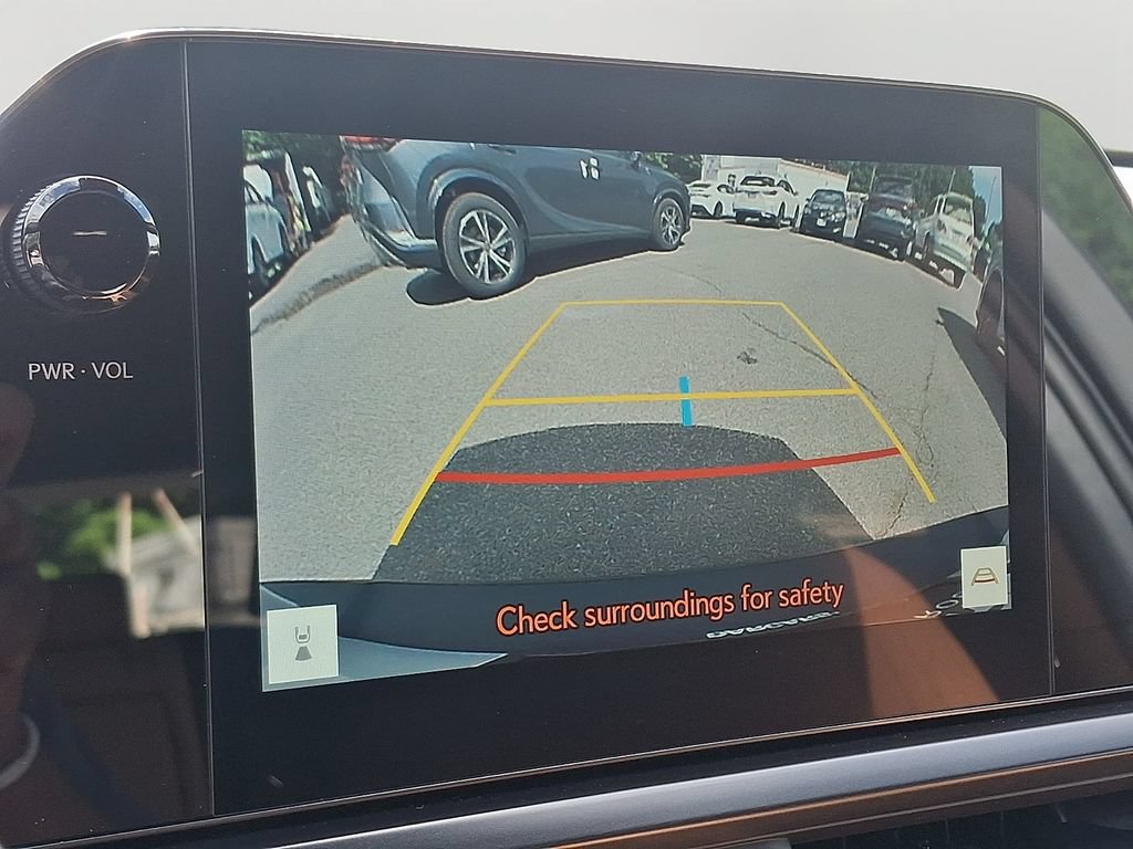 Used 2024 Lexus UX 250h AWD w/ Premium Package image 20