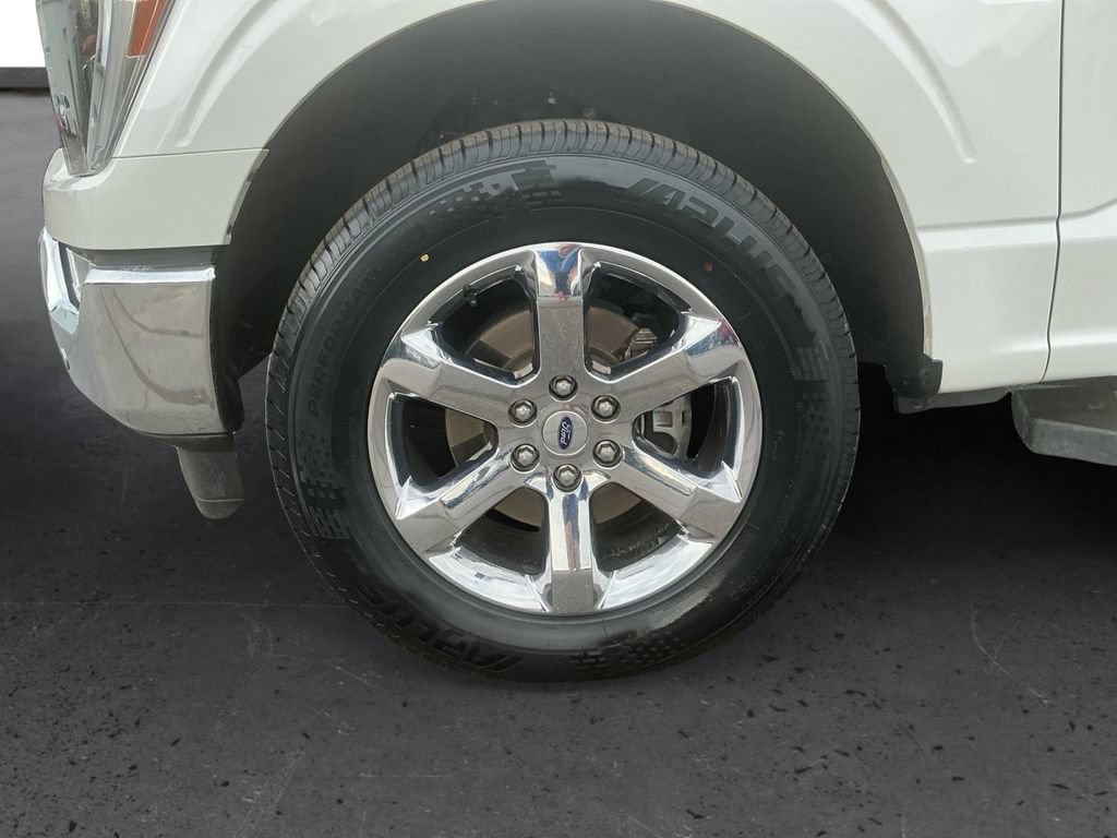 Used 2023 Ford F150 Lariat w/ Equipment Group 502A High AWD/4WD image 13