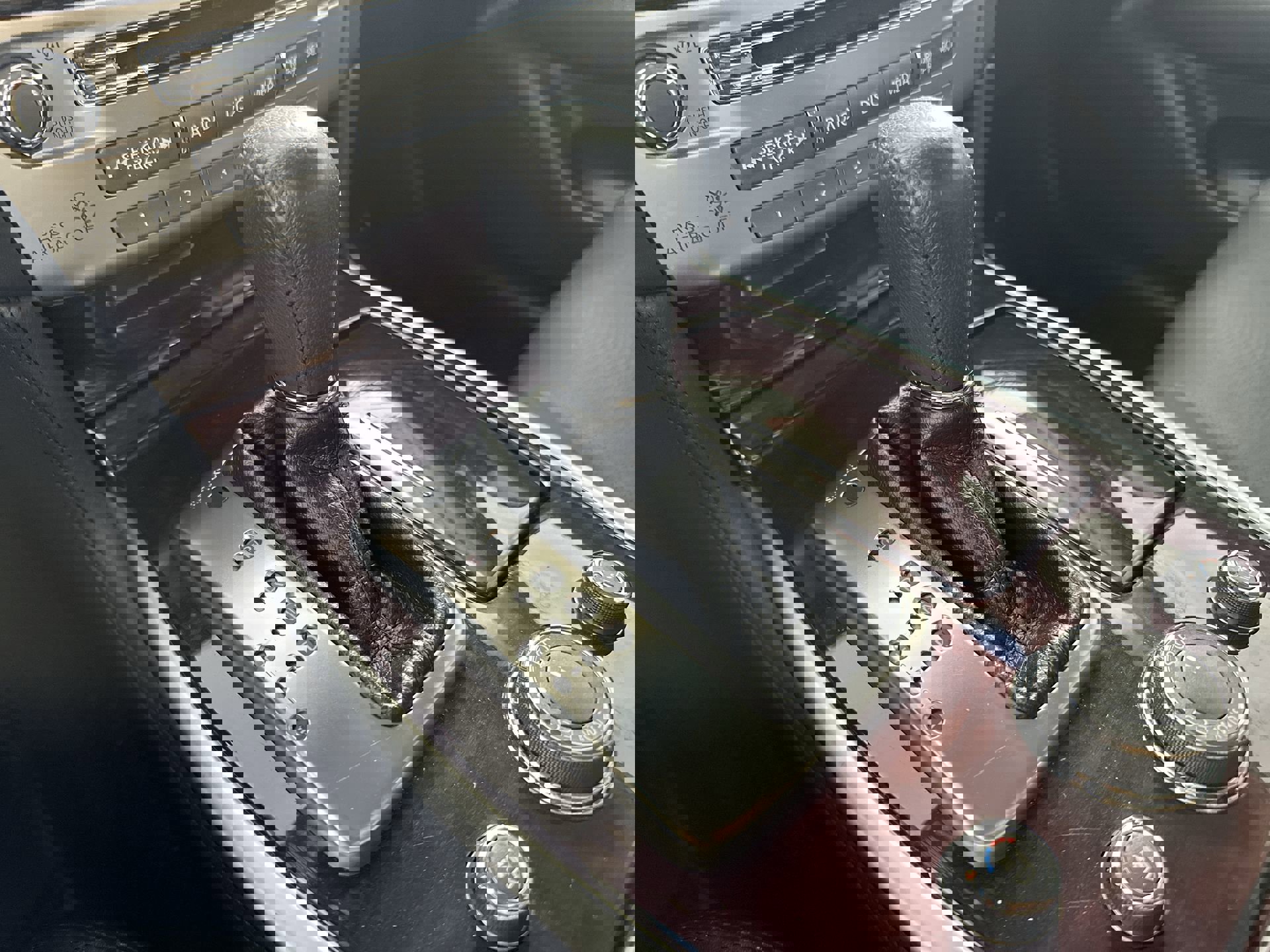 Used 2019 INFINITI Q70 Luxe w/ Proactive Package image 24