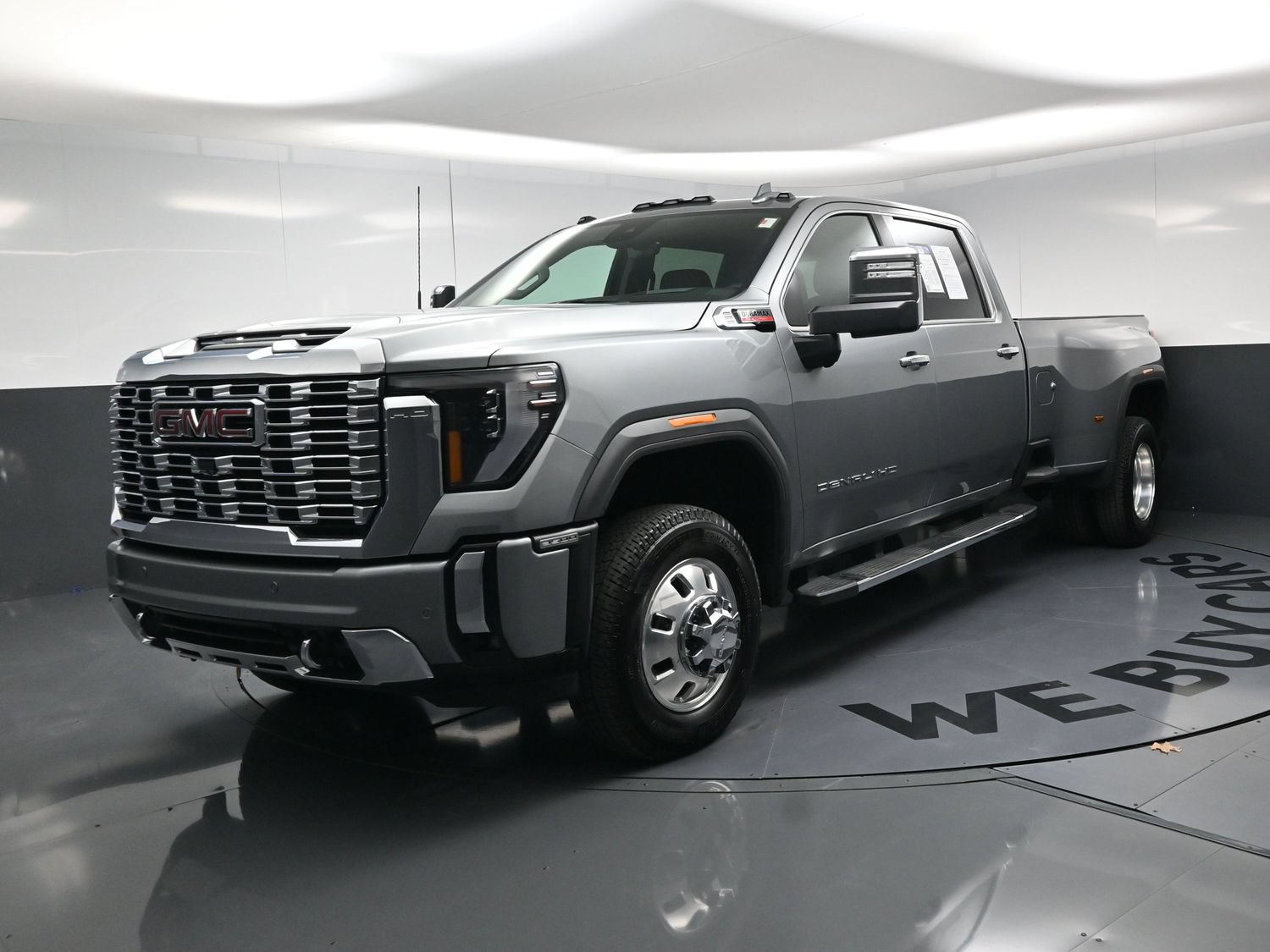 Used 2026 GMC Sierra 3500 Denali w/ Denali Reserve Package AWD/4WD image 5