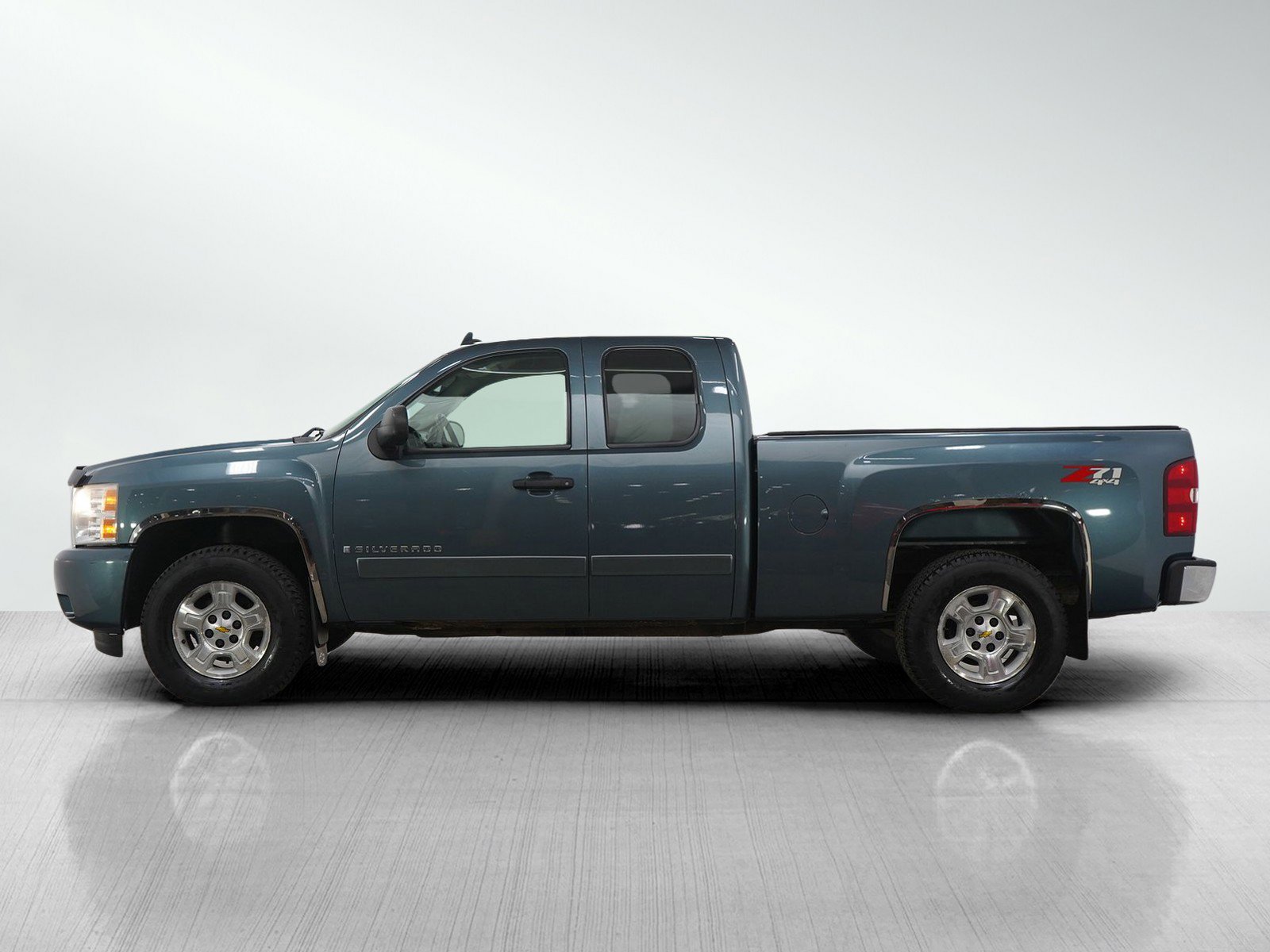 Used 2008 Chevrolet Silverado 1500 LT w/ Power Pack Plus image 2