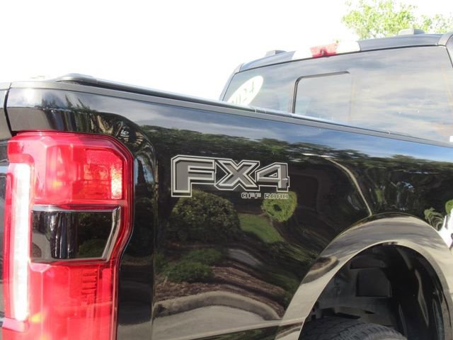 Used 2024 Ford F250 Lariat w/ Lariat Ultimate Package image 10