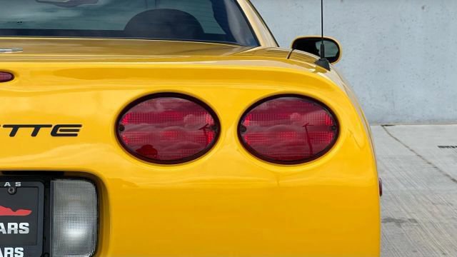 Used 2003 Chevrolet Corvette Z06 w/ Memory Package, 3 Drivers image 34