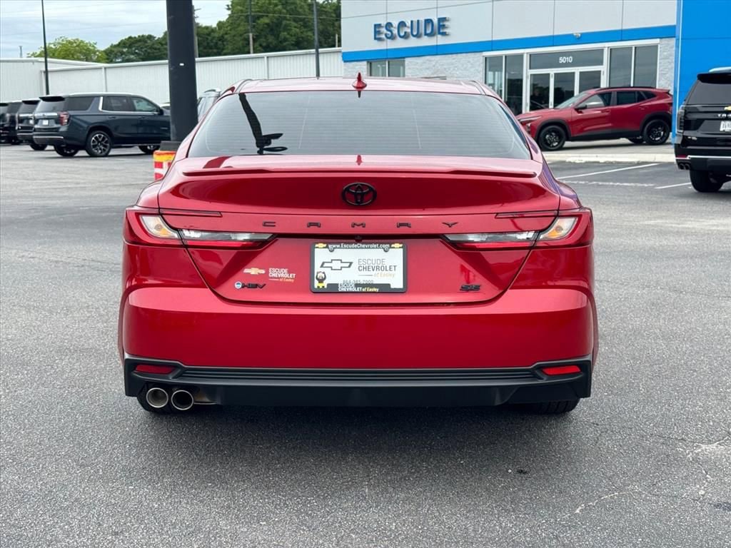 Used 2026 Toyota Camry SE FWD image 4
