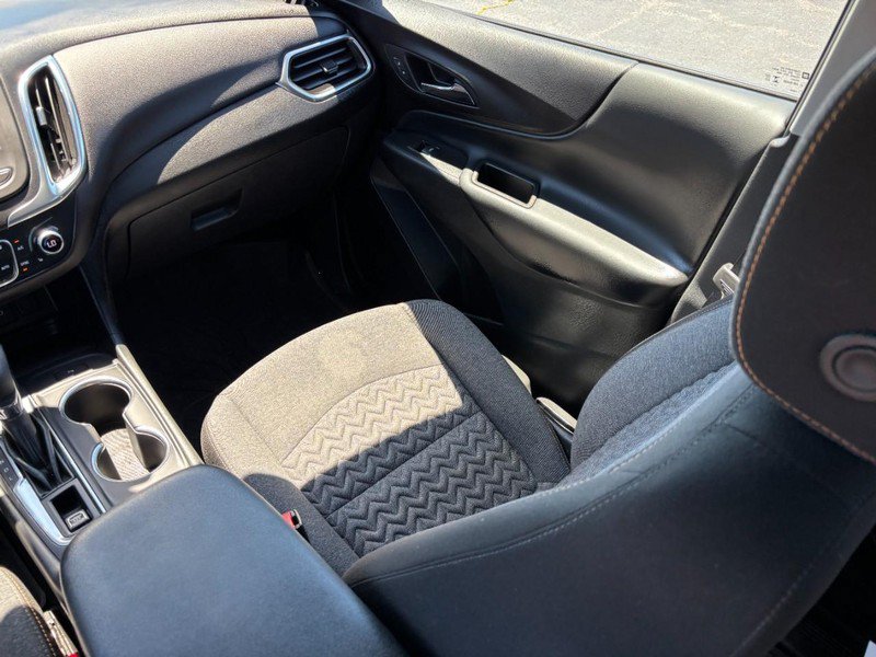 Certified 2024 Chevrolet Equinox LT w/ LPO, Floor Liner Package FWD image 14