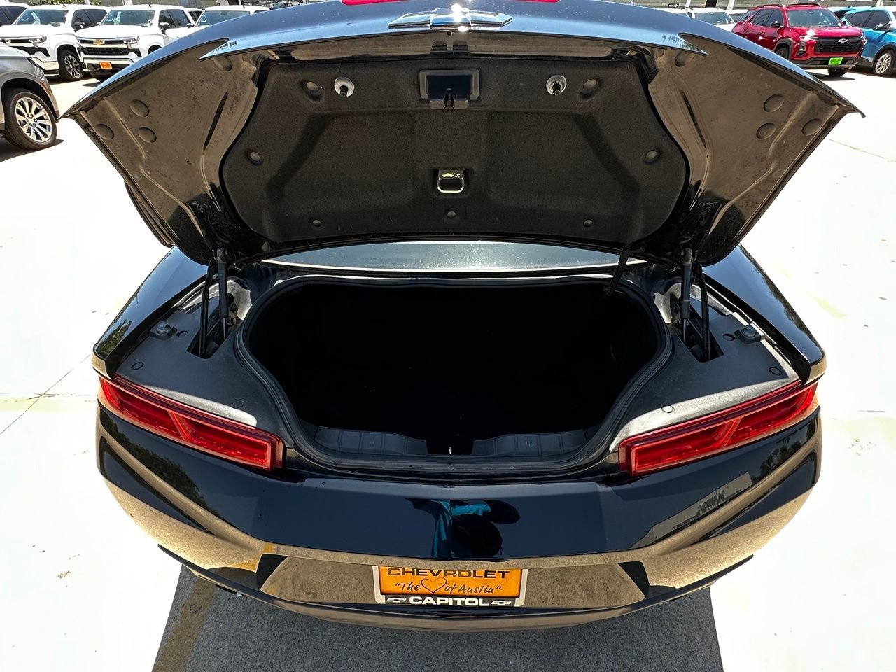 Used 2018 Chevrolet Camaro LT RWD image 24
