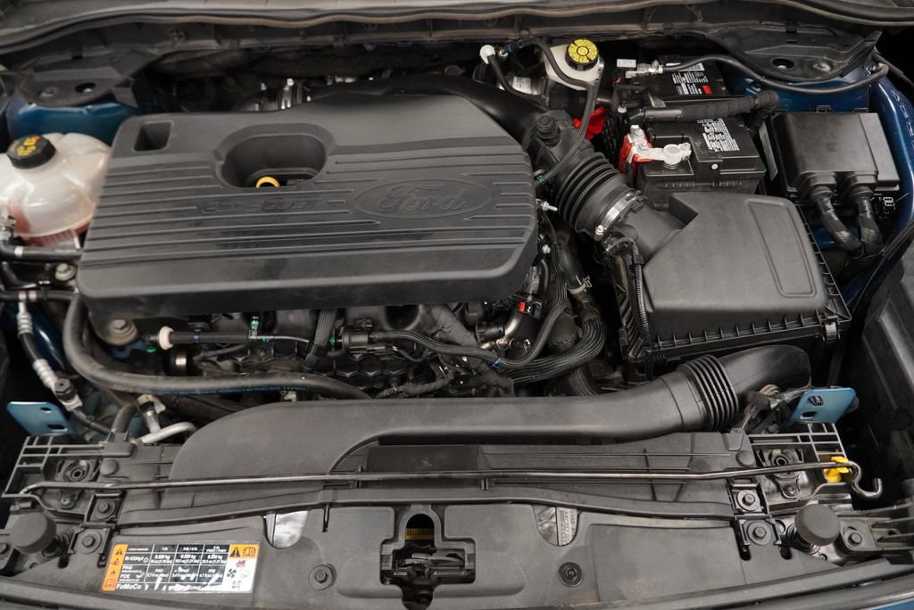 Used 2020 Ford Escape Titanium AWD/4WD image 57