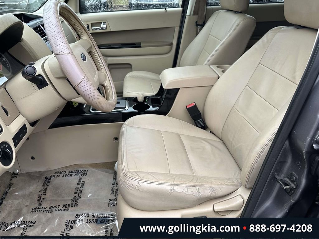 Used 2010 Ford Escape Limited image 19