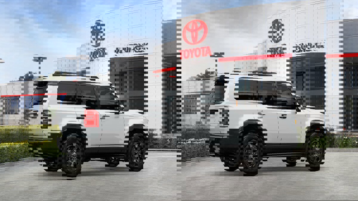 New 2026 Toyota Land Cruiser image 11