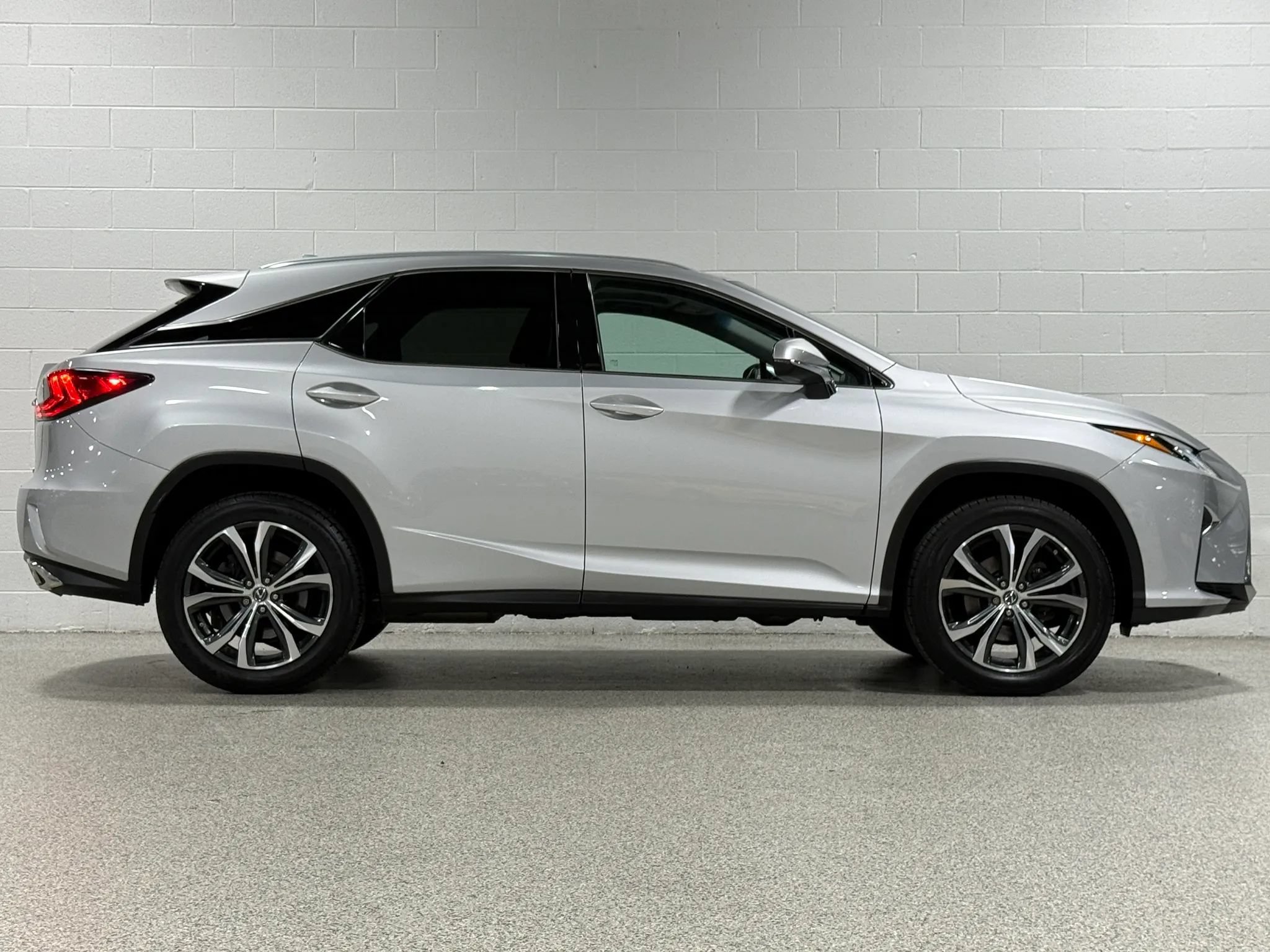 Used 2018 Lexus RX 350 AWD w/ Premium Package image 5