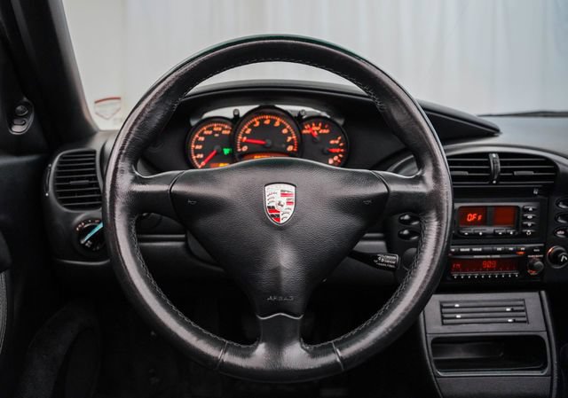 Used 2003 Porsche Boxster RWD image 41