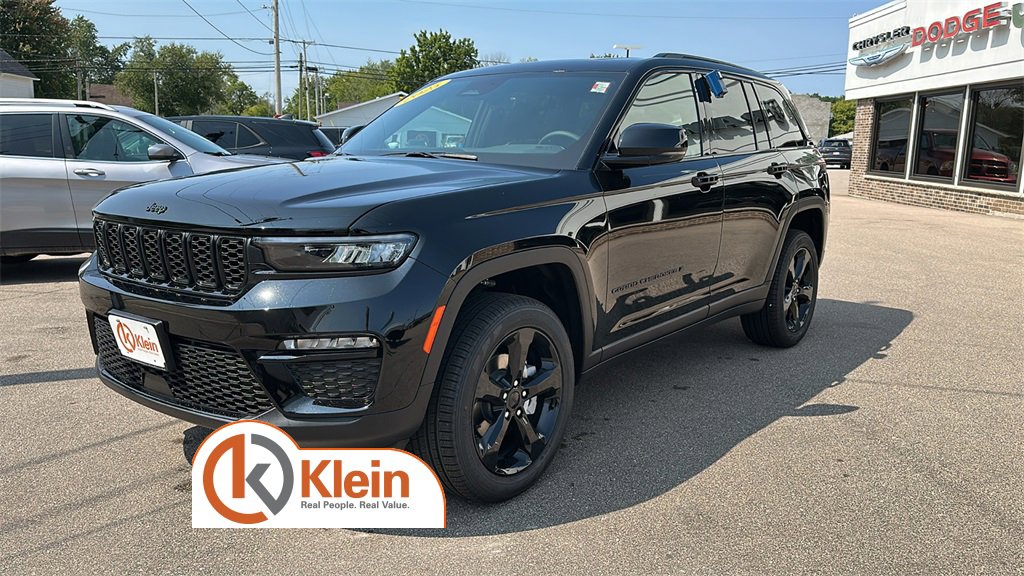 New 2025 Jeep Grand Cherokee Limited image 3