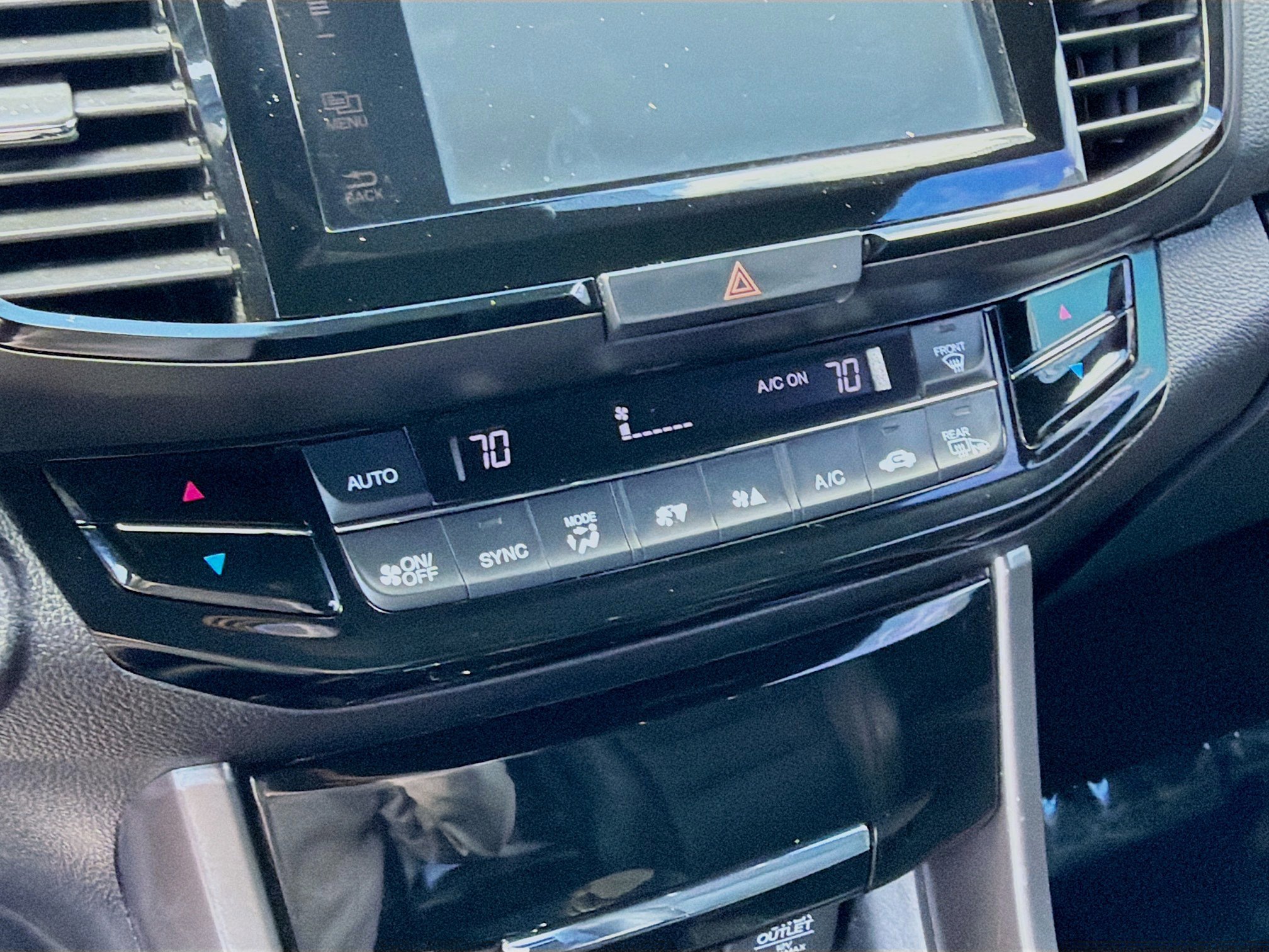 Used 2016 Honda Accord Touring image 11