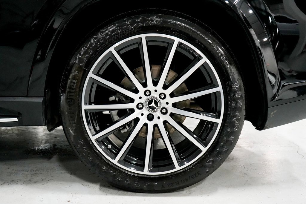 Used 2024 Mercedes-Benz GLS 580 4MATIC image 29