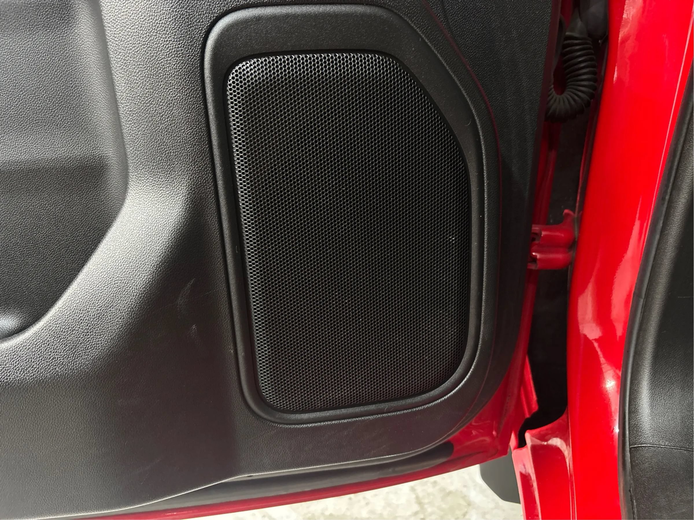 Used 2020 Chevrolet Silverado 1500 RST AWD/4WD image 38
