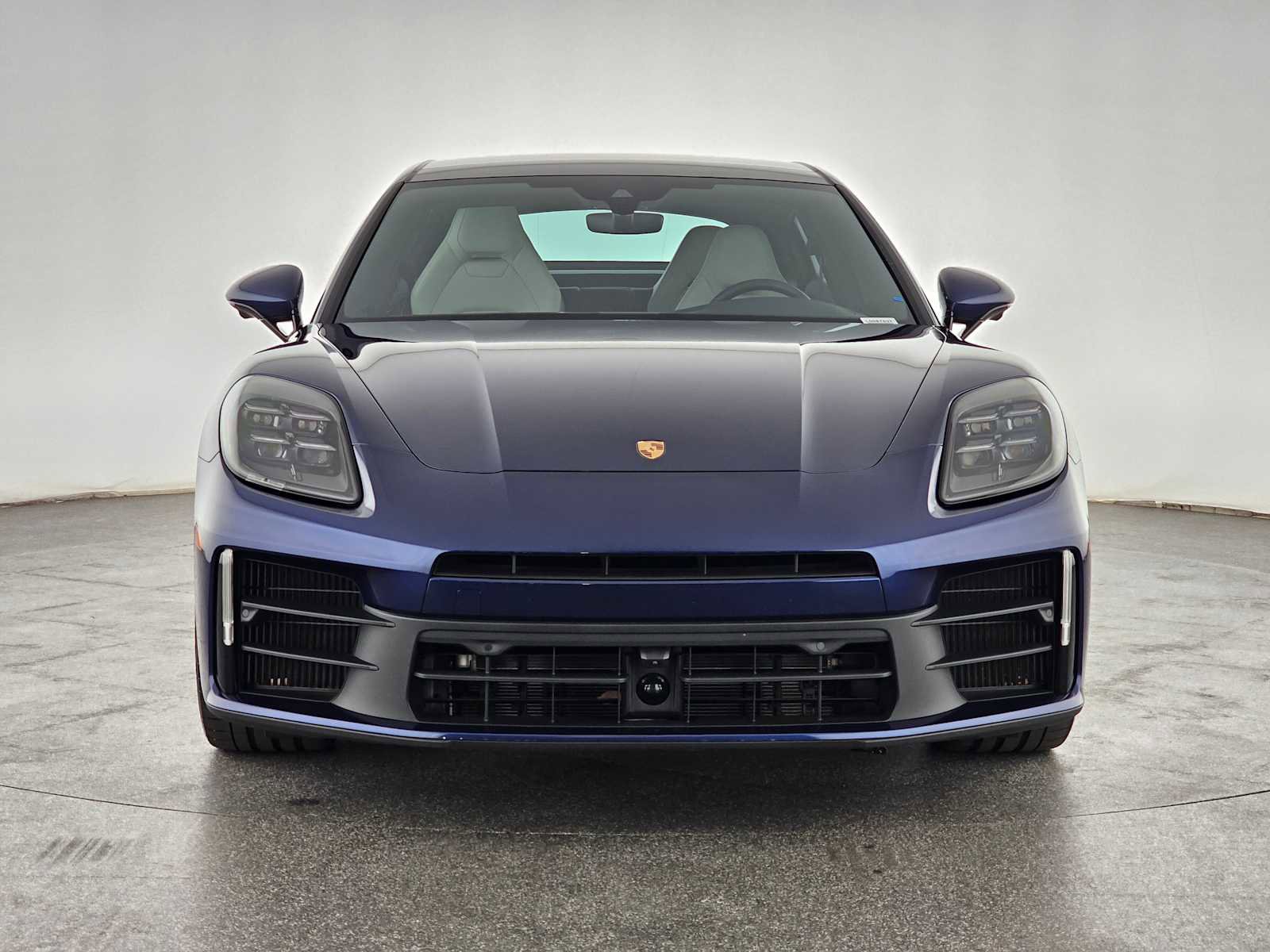 Used 2024 Porsche Panamera 4 image 6
