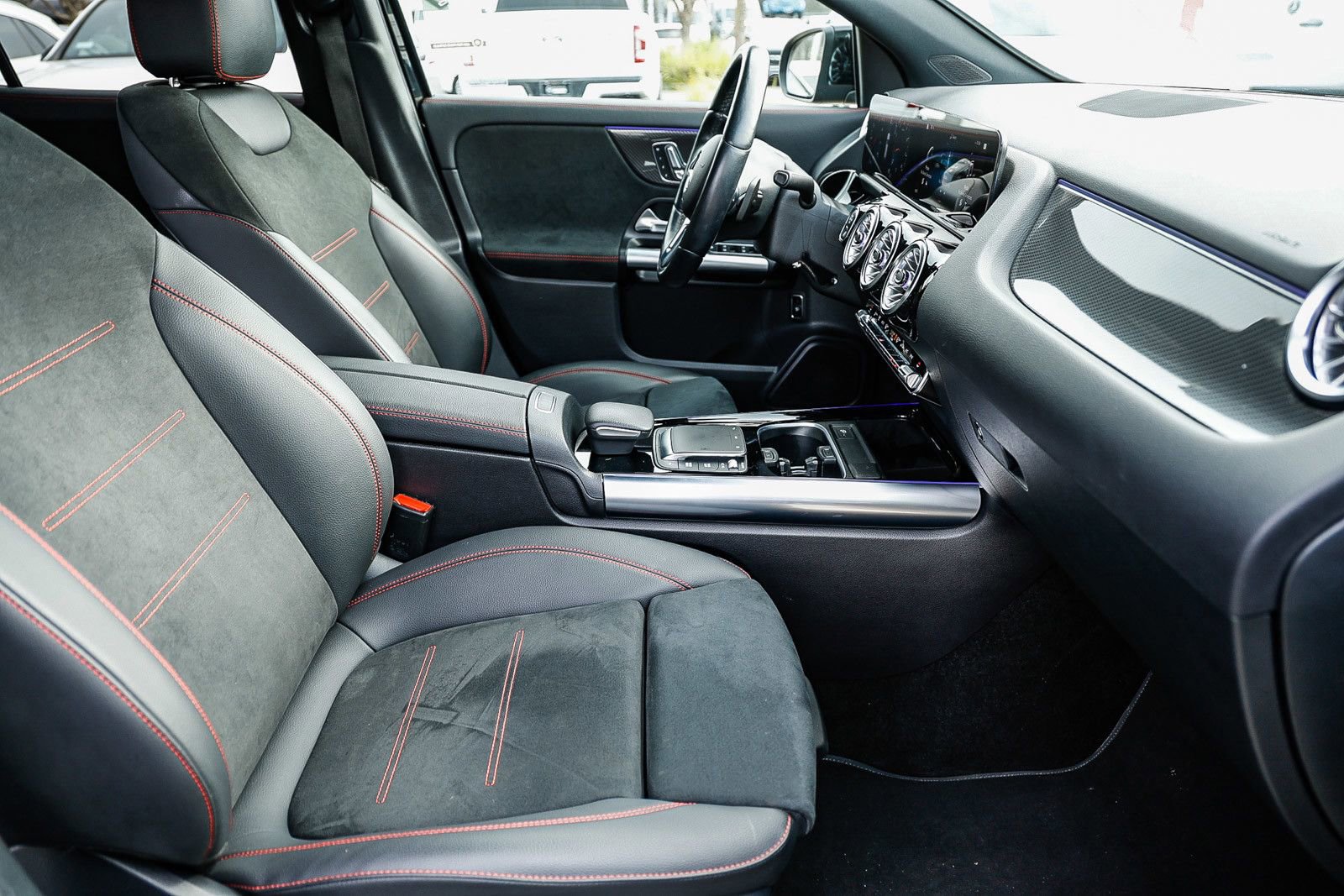 Certified 2023 Mercedes-Benz GLA 250 4MATIC image 16