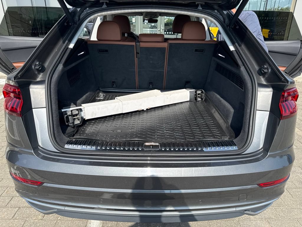 Used 2020 Audi Q8 Premium Plus AWD/4WD image 20