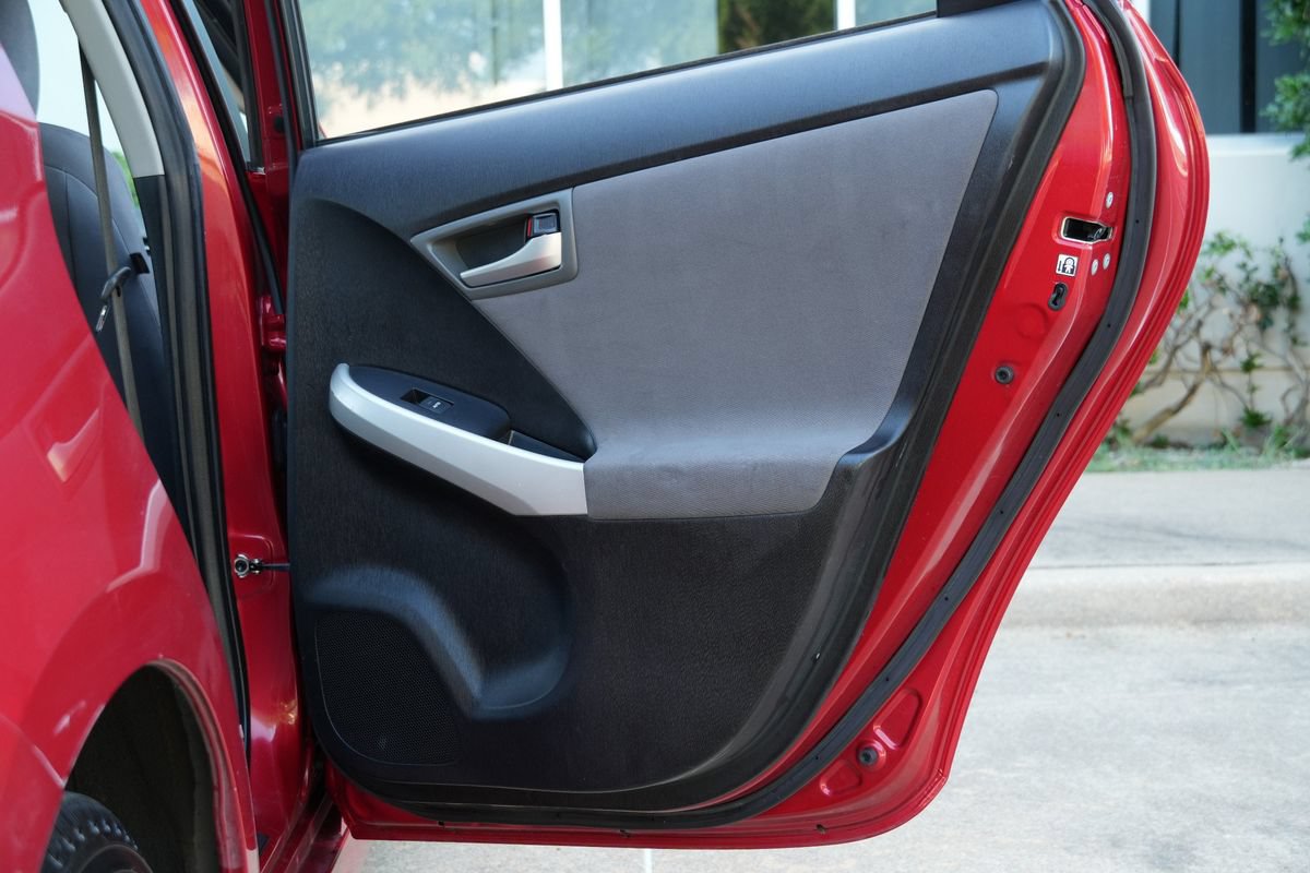 Used 2013 Toyota Prius Three FWD image 39