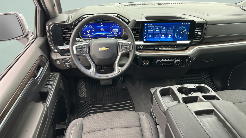 Used 2024 Chevrolet Silverado 1500 LT AWD/4WD image 14
