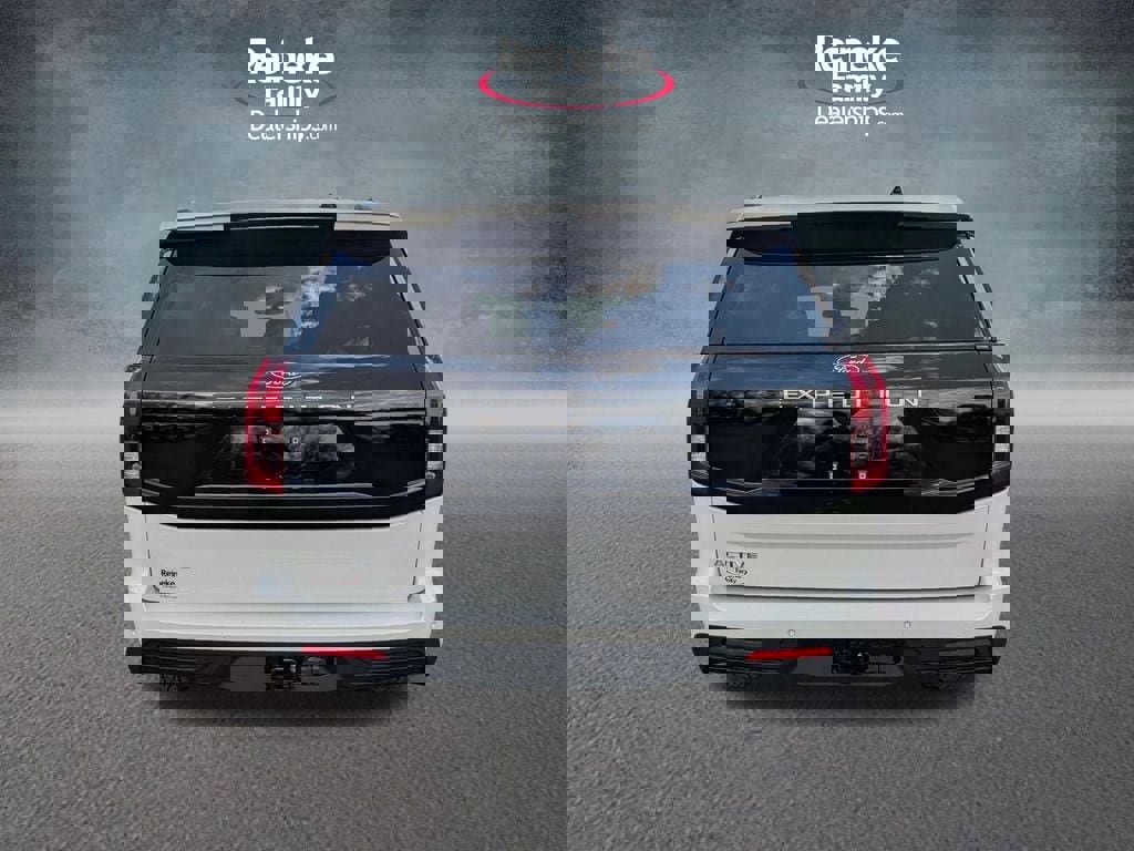 New 2026 Ford Expedition Active image 35