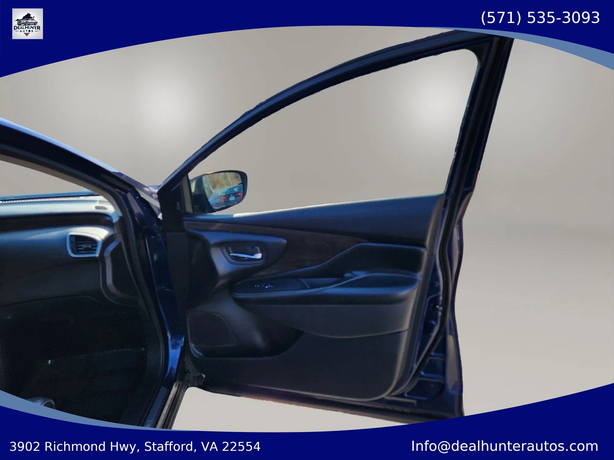 Used 2020 Nissan Murano Platinum w/ Cargo Package FWD image 16