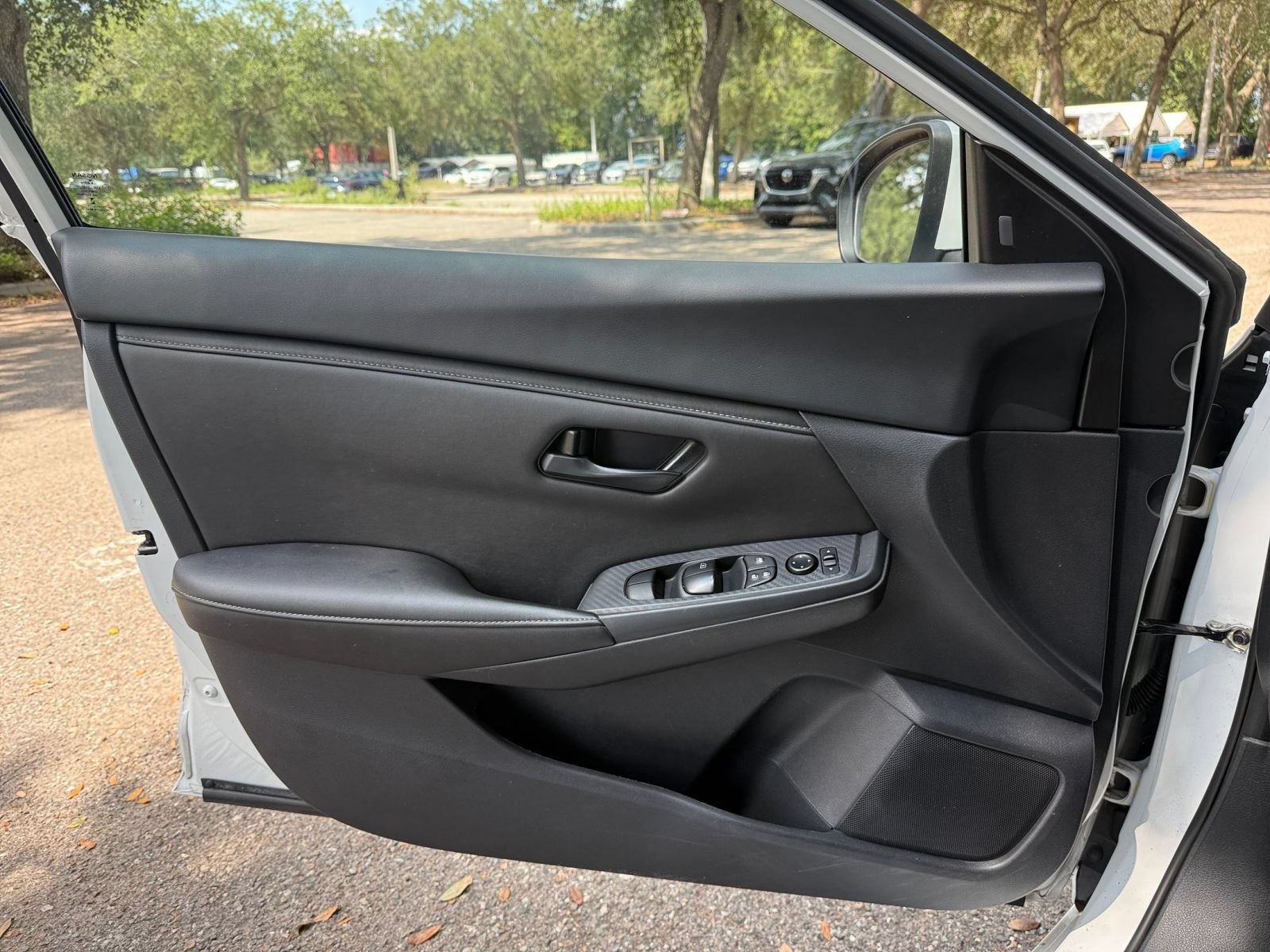 Used 2025 Nissan Sentra S FWD image 20
