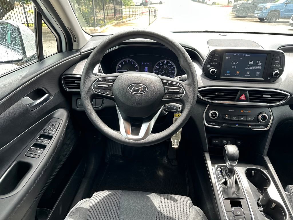 Used 2020 Hyundai Santa Fe SE FWD image 27