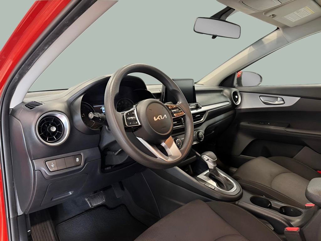 Used 2022 Kia Forte LXS image 21