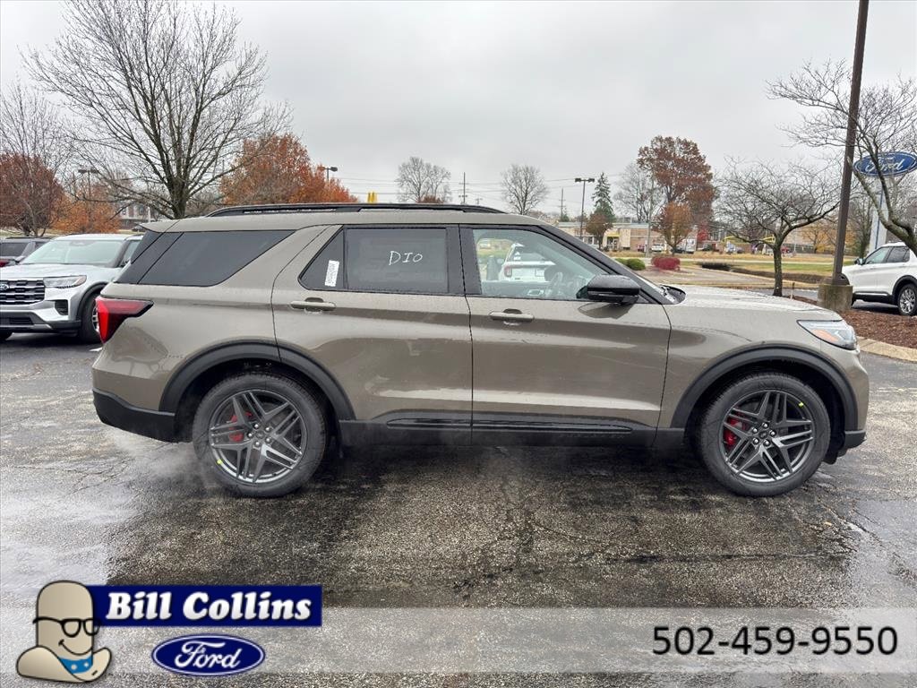 New 2026 Ford Explorer ST w/ Sun And Sound Package image 9