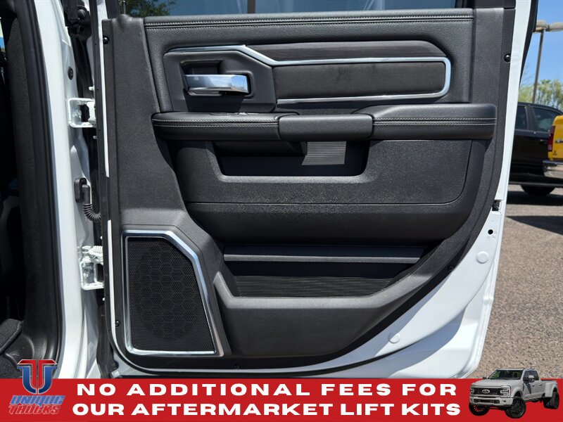 Used 2026 RAM 2500 Laramie AWD/4WD image 25