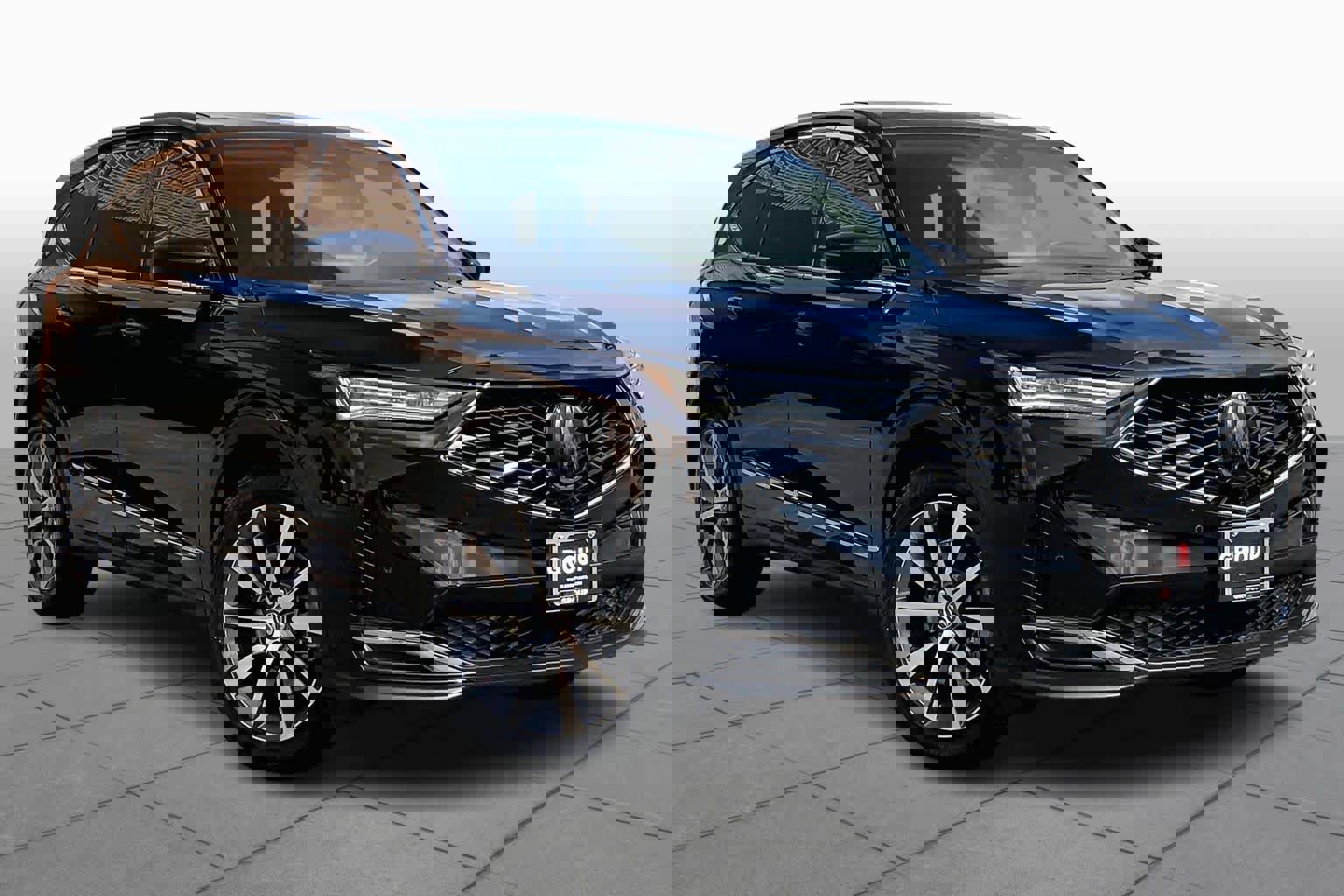 Used 2025 Acura MDX FWD w/ Technology Package image 3