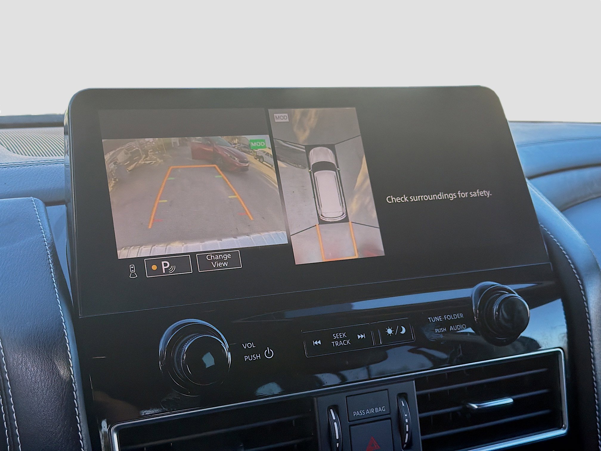 Used 2023 INFINITI QX80 Premium Select w/ Cargo Package RWD image 14