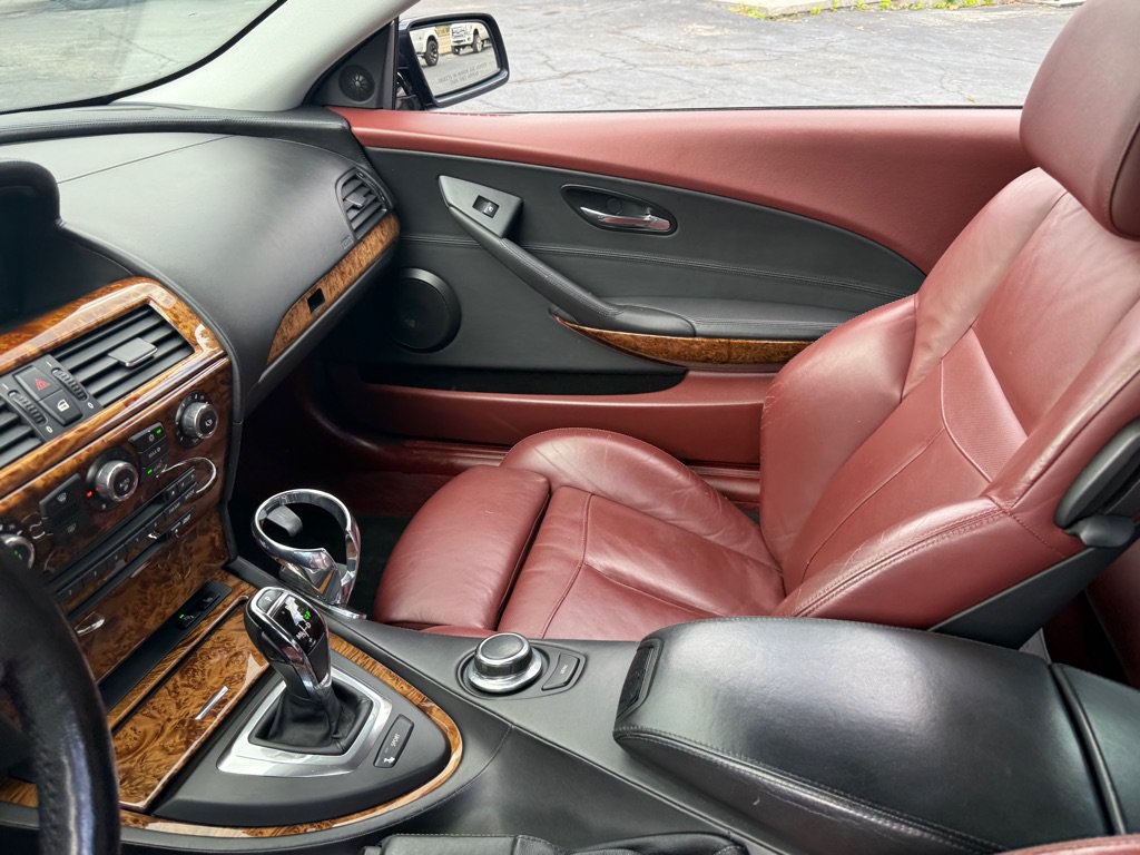 Used 2008 BMW 650i Coupe w/ Sport Pkg RWD image 40